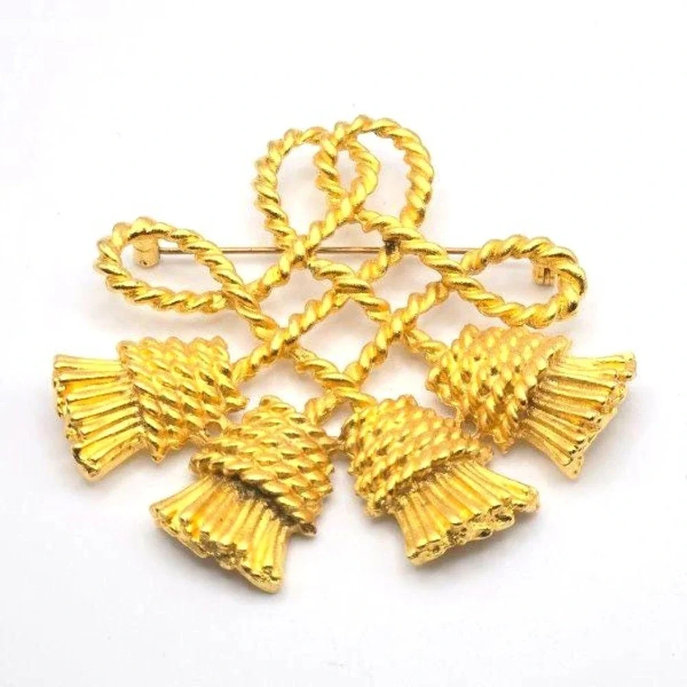 Vintage Large Gold Tone Rope Four Tassels Knot Brooch Pin 3